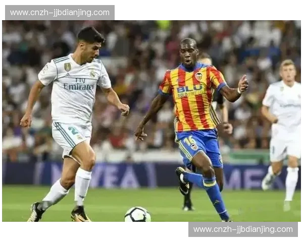 瓦伦西亚主场对阵奥萨苏纳曾互交白卷 防守博弈成为主题